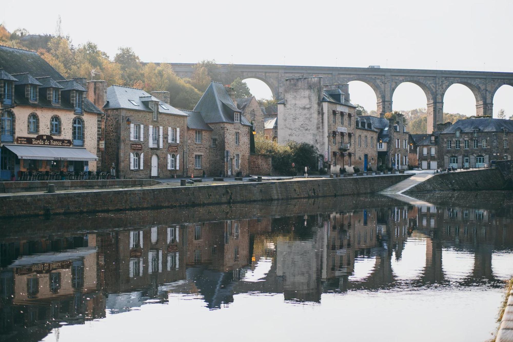 Le Village Insolite Yourte Et Roulotte Saint Benoit des Ondes Bagian luar foto