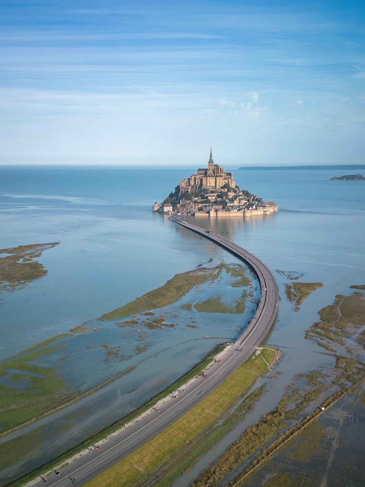 Le Village Insolite Yourte Et Roulotte Saint Benoit des Ondes Bagian luar foto